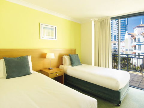 Oaks Calypso Plaza - Accommodation Sydney 5