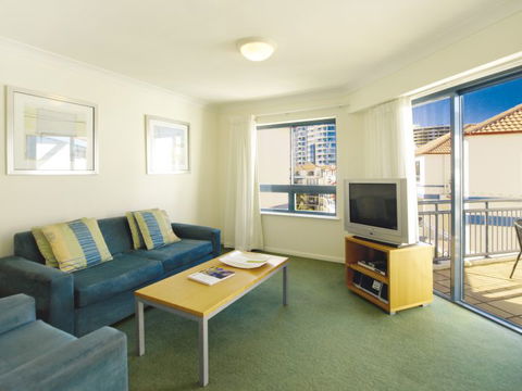 Oaks Calypso Plaza - Accommodation Sydney 6