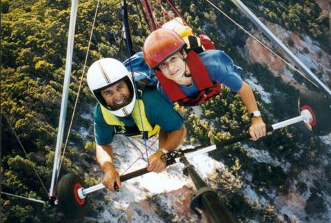 David Cookman–Sunshine Coast Hang Gliding - Accommodation Sydney 2