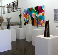 Colin Sweeney Art - Accommodation Sydney