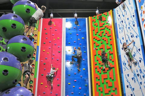 Indoor Climbing And Virtual Reality Adventure - Sydney 4u 0