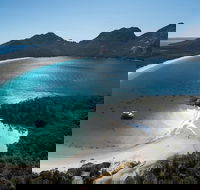 Wineglass Bay Cruise from Coles Bay - Accommodation Sydney