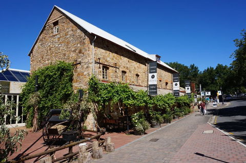 Barossa Valley With Hahndorf Tour From Adelaide - Sydney 4u 2