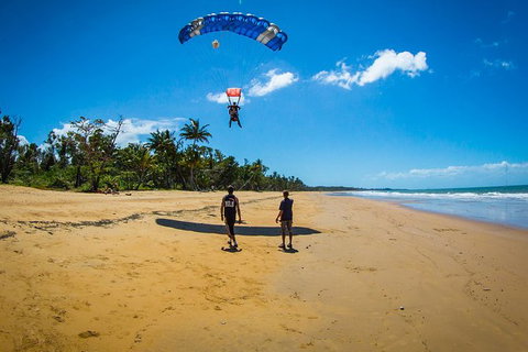 Beach Skydive From Up To 15000ft Over Mission Beach - Accommodation Sydney 2