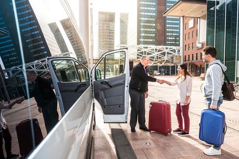 Cairns Airport (CNS) Departure Transfer (Port Douglas Hotels To Cairns Airport) - Sydney 4u 11