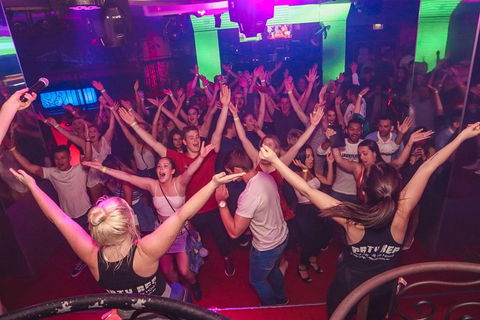 THE HANGOVER CRAWL - CLUB CRAWL SURFERS PARADISE - NIGHTLIFE - CLUBBING - Sydney 4u 1