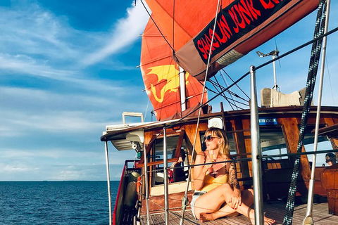 Shaolin Sunset Sailing Aboard Authentic Chinese Junk Boat - Accommodation Sydney 9