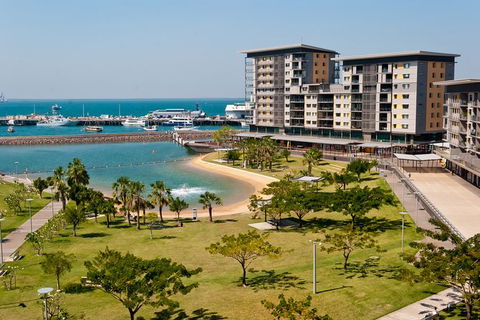 Darwin Hop-on Hop-off Bus Tour - Sydney 4u 4