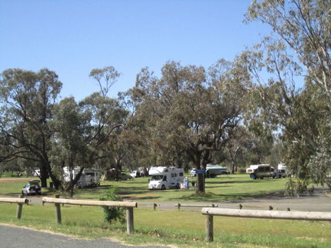 Gum Bend Lake - Accommodation Sydney 2