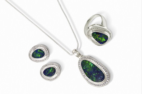 Johnston Opals - Accommodation Sydney 1