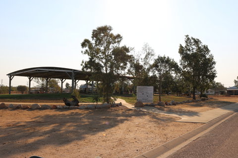 Longreach Skate Park - Sydney Resort 0