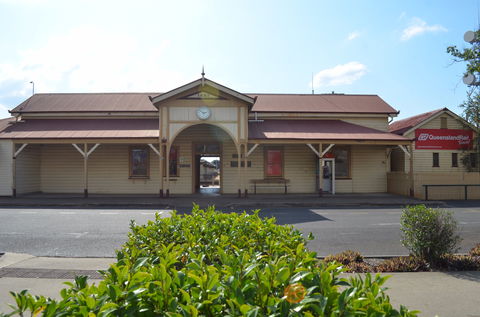 Old Maryborough Railway Station - Sydney 4u 1