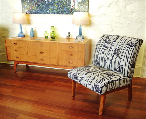Emprades Vintage + Design - Sydney 4u 1