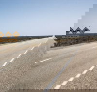 Eyre Highway - Accommodation Sydney
