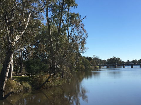 Lake Benalla - Sydney 4u 2