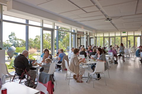 McClelland Sculpture Park + Gallery - Sydney 4u 2