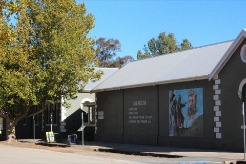 Benalla Heritage Trail - Sydney 4u 1