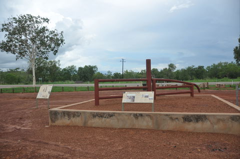 Durack Memorial - Sydney 4u 0
