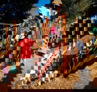 Les Stone Park - Sydney Resort