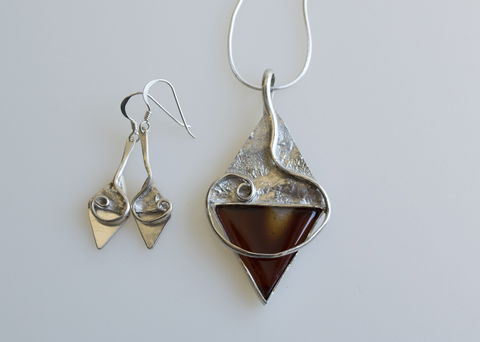 Rivertrack Studios And Gallery - Accommodation Sydney 0