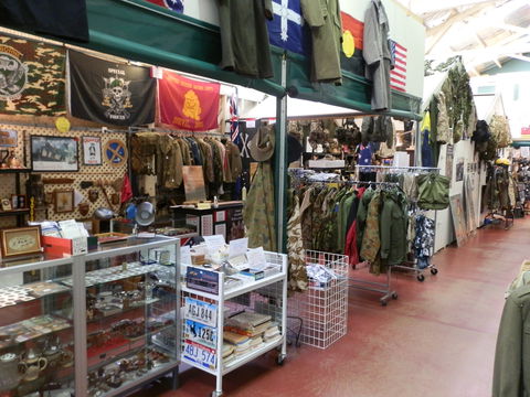 AAA Army Surplus And Collectables - Sydney 4u 0