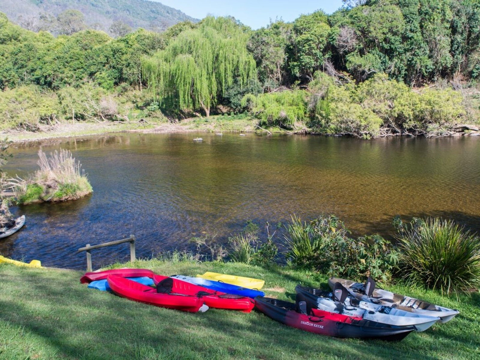 Caffreys Flat NSW Accommodation Sydney