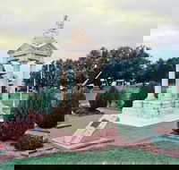 Weeping Mother Memorial - Sydney 4u