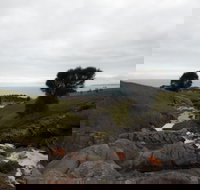 Iron Stone Hill Hike - Sydney Resort