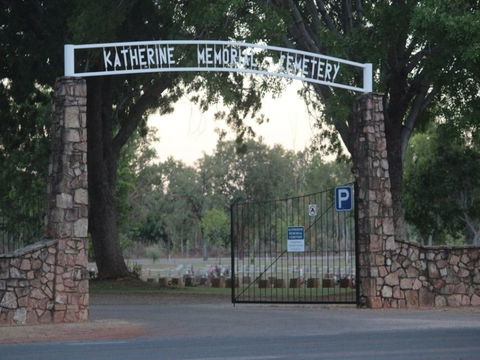 Katherine Cemetery - Accommodation Sydney 1