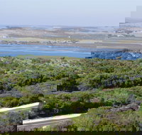 Pelican Lagoon - Sydney Resort