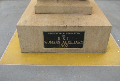 Soldier Statue Memorial, Chinchilla - Accommodation Sydney 1