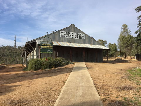 Wagga Steam And Vintage Engine Museum - Sydney 4u 0