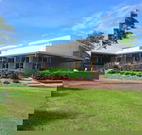 Beresfield Golf Mini Golf and FootGolf Course - Accommodation Sydney