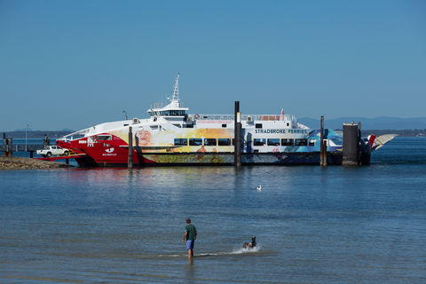 Dunwich (Goompie) - Sydney 4u 1