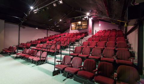 The Arts Centre Cootamundra - Sydney 4u 1