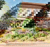 Two-Foot Heritage Walk - Sydney 4u