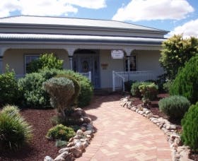 Absaloms Gallery - Accommodation Sydney 1