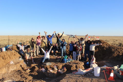 Australian Age Of Dinosaurs - Sydney Resort 1