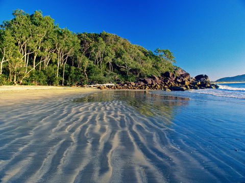 Hinchinbrook Island National Park - Sydney 4u 1