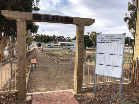 Moonta Area School Memorial Trail - Accommodation Sydney 1