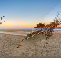 Red Beach - Accommodation Sydney