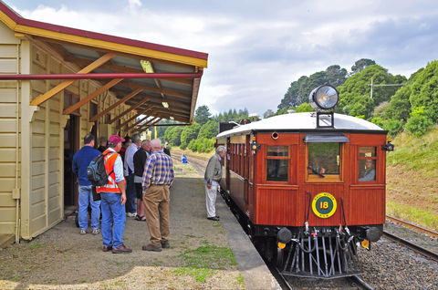 Robertson Heritage Railway Station - Sydney 4u 0