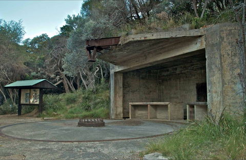 World War II Gun Emplacements - Accommodation Sydney 0