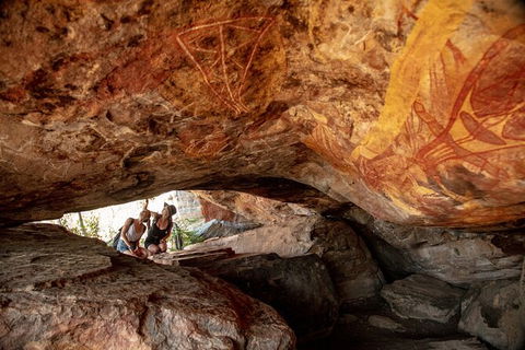 Arnhem Land Injalak Hill Full-Day Tour From Jabiru - Accommodation Sydney 1