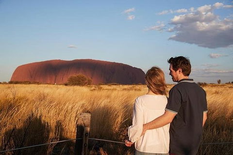 Sunset Australian Barbecue Dinner In Uluru - Sydney 4u 3