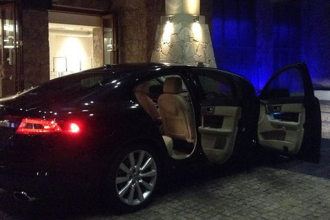 Jaguar Limousine Transfer Cairns Airport To Palm Cove - Accommodation Sydney 2