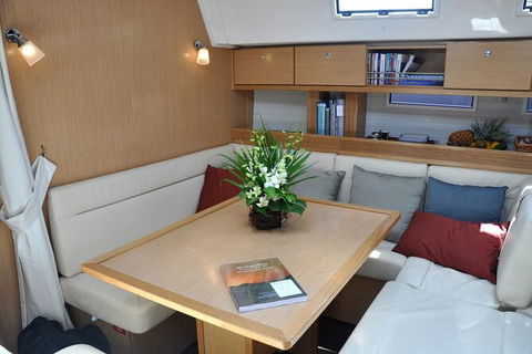 Sailing Curlew Escape On Moreton Bay - Accommodation Sydney 14