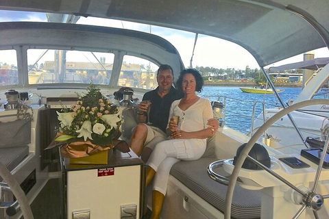 Sailing Curlew Escape On Moreton Bay - Accommodation Sydney 4
