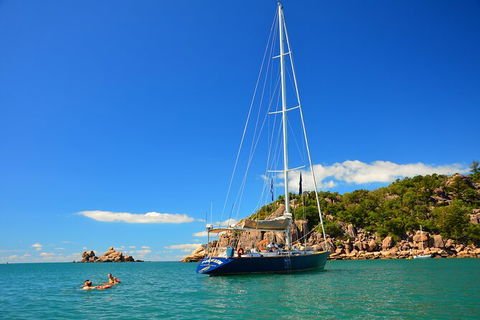 Helicopter And Magnetic Island Sailing - Accommodation Sydney 1