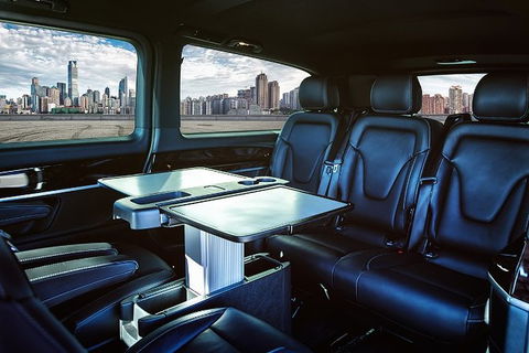 Brisbane Airport Transfers : Brisbane Airport BNE To Brisbane In Luxury Van - Accommodation Sydney 1